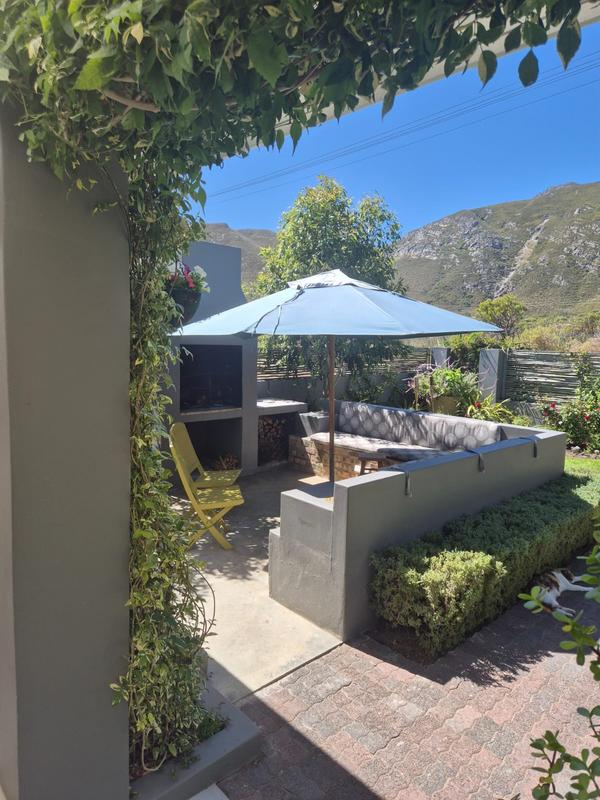 3 Bedroom Property for Sale in Voelklip Western Cape